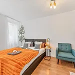 Stilvolle Eg-wohnung Im Zentrum * Stoccarda