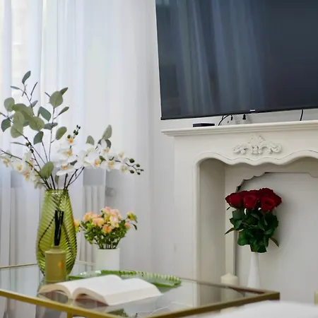 Stilvolle Eg-wohnung Im Zentrum * Stuttgart