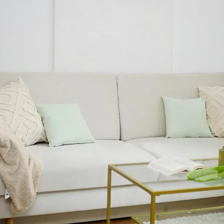 Stilvolle Eg-wohnung Im Zentrum