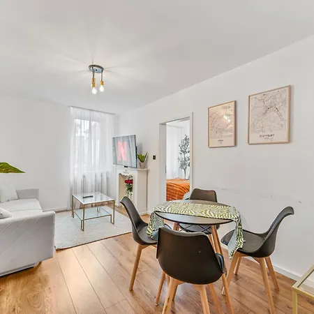 Stilvolle Eg-wohnung Im Zentrum *