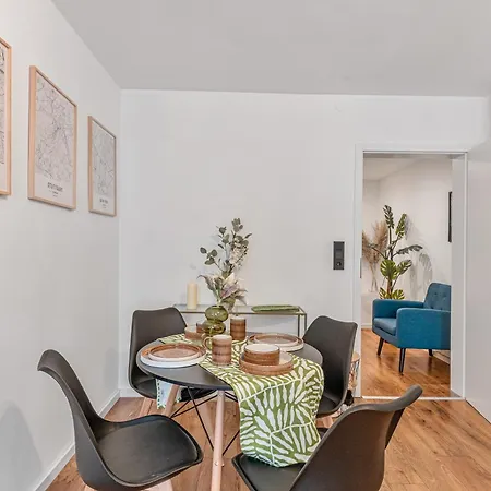 Stilvolle Eg-wohnung Im Zentrum Lägenhet Stuttgart