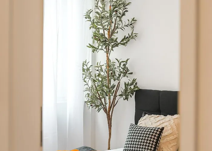 Stilvolle Eg-wohnung Im Zentrum *