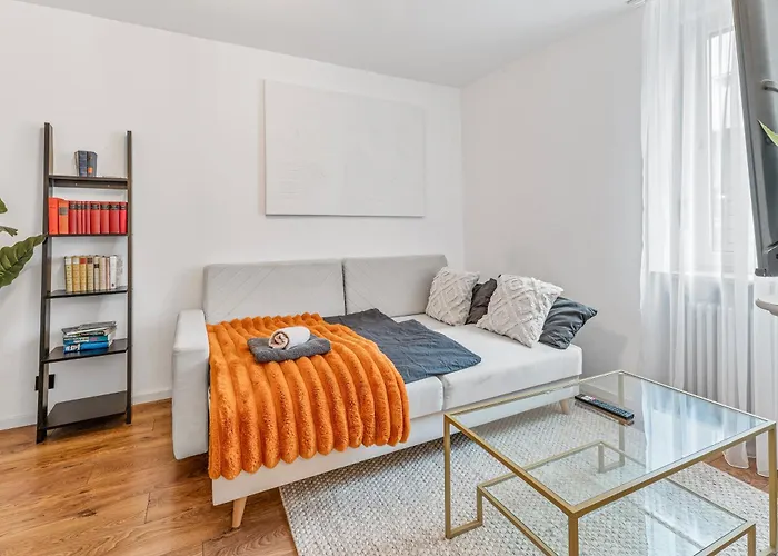 Stilvolle Eg-wohnung Im Zentrum * Stuttgart