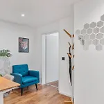 Stilvolle Eg-wohnung Im Zentrum * Stuttgart