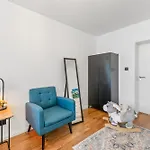 Appartement Stilvolle Eg-wohnung Im Zentrum Stuttgart