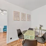 Stilvolle Eg-wohnung Im Zentrum * Stuttgart