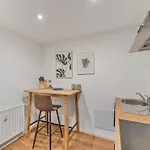 Stilvolle Eg-wohnung Im Zentrum Appartement Stuttgart