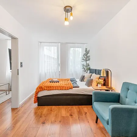 Stilvolle Eg-wohnung Im Zentrum * Estugarda