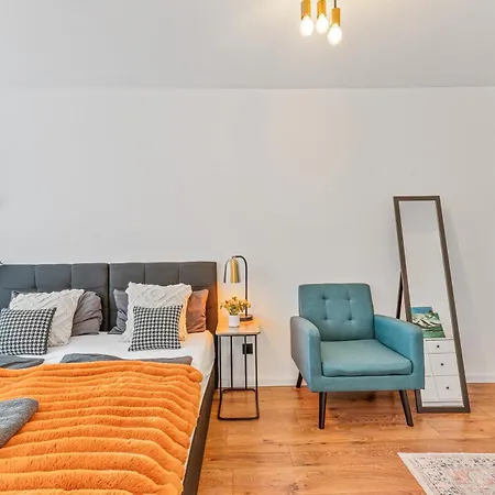 Stilvolle Eg-wohnung Im Zentrum Apartamento *