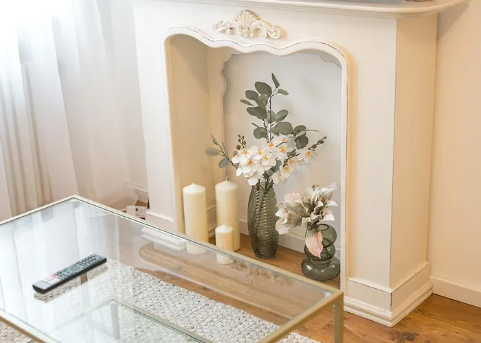 Stilvolle Eg-wohnung Im Zentrum Appartement